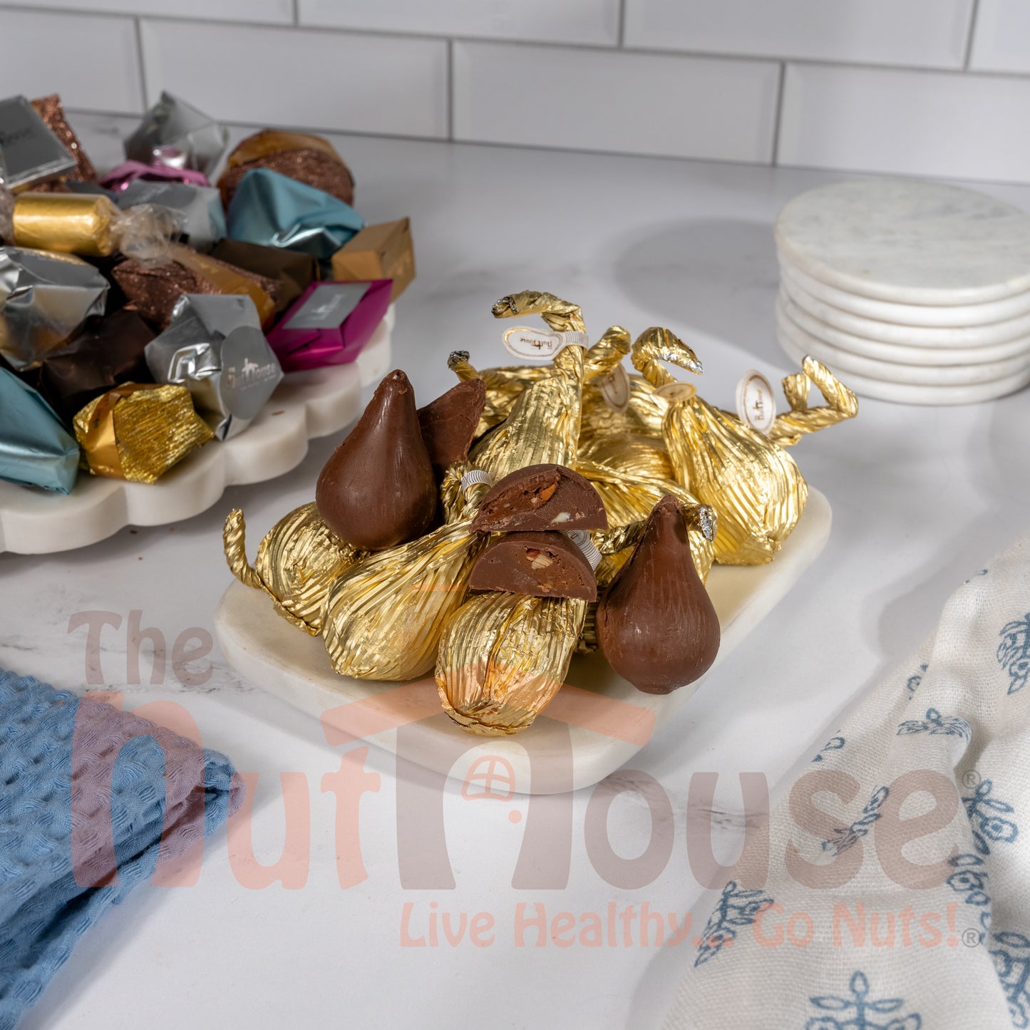 Hazelnut Cream with Crushed Nuts - GOLD