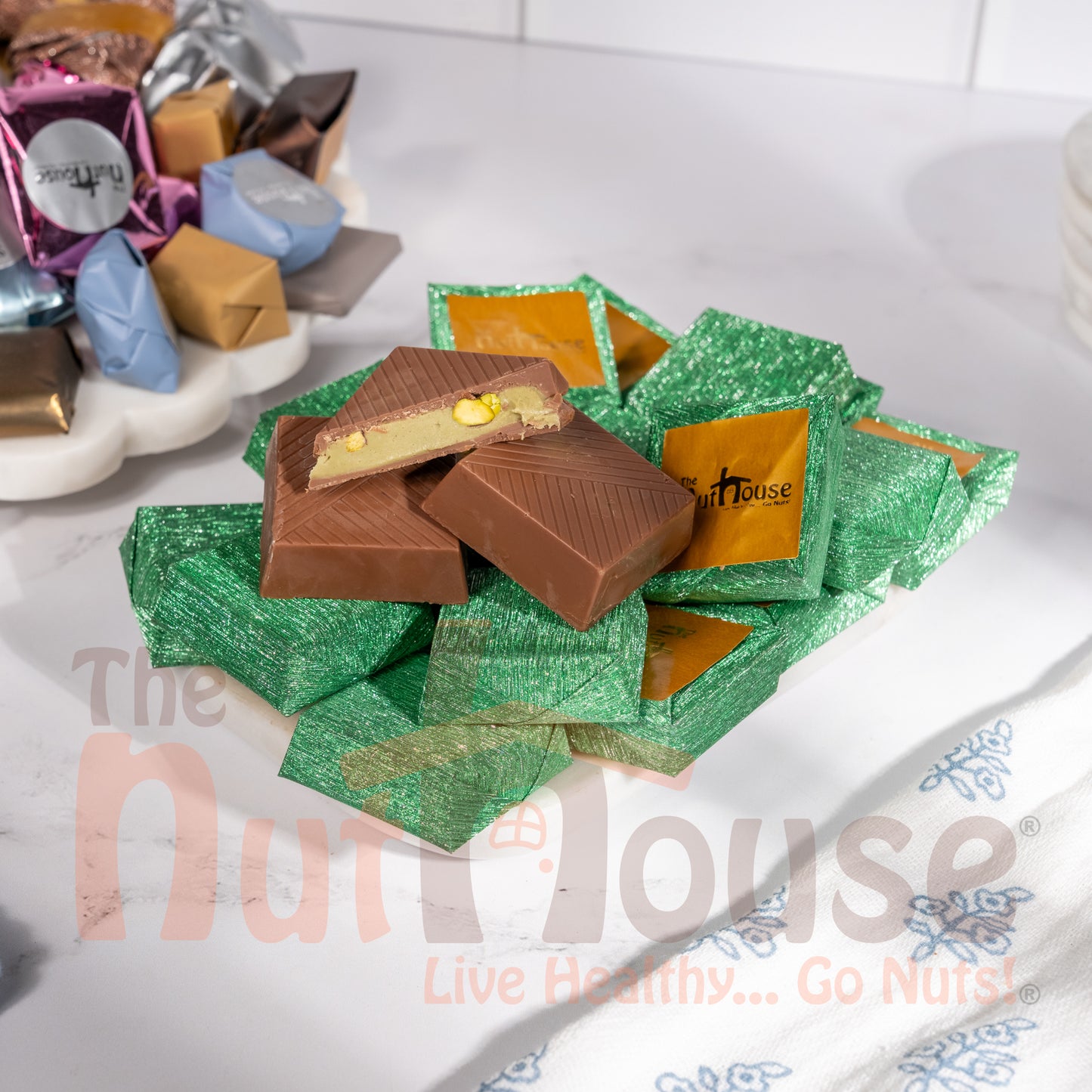 Sugar Free Milk Chocolate With Pistachio  Cream And Pistachio Pieces